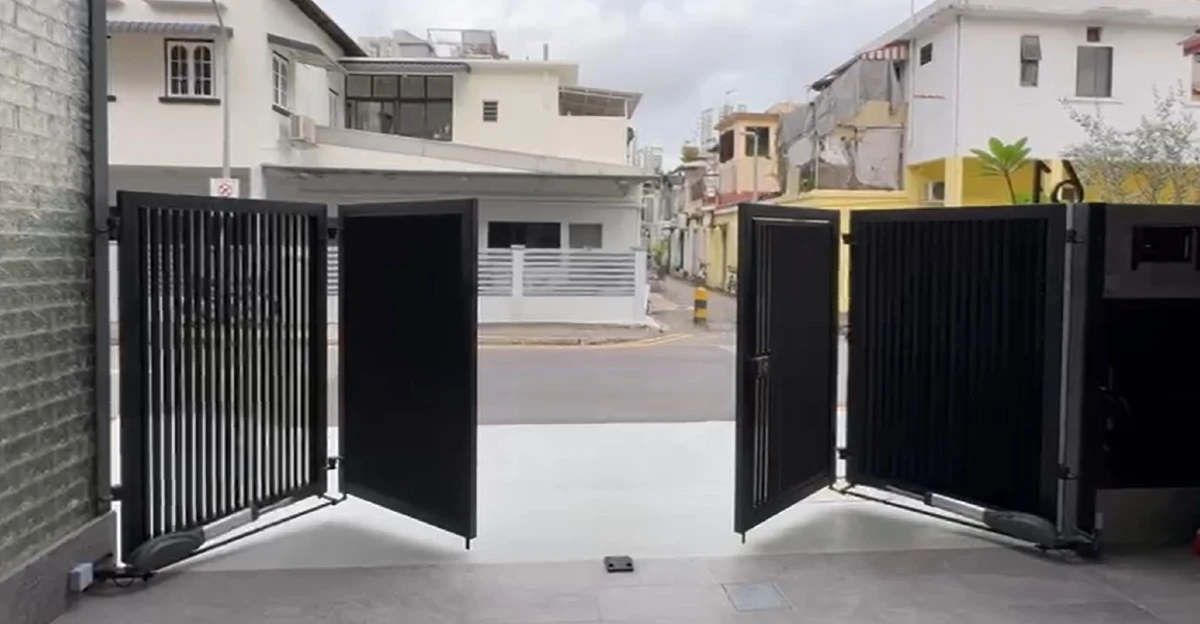 Landed Home Auto Gate folding auto gate